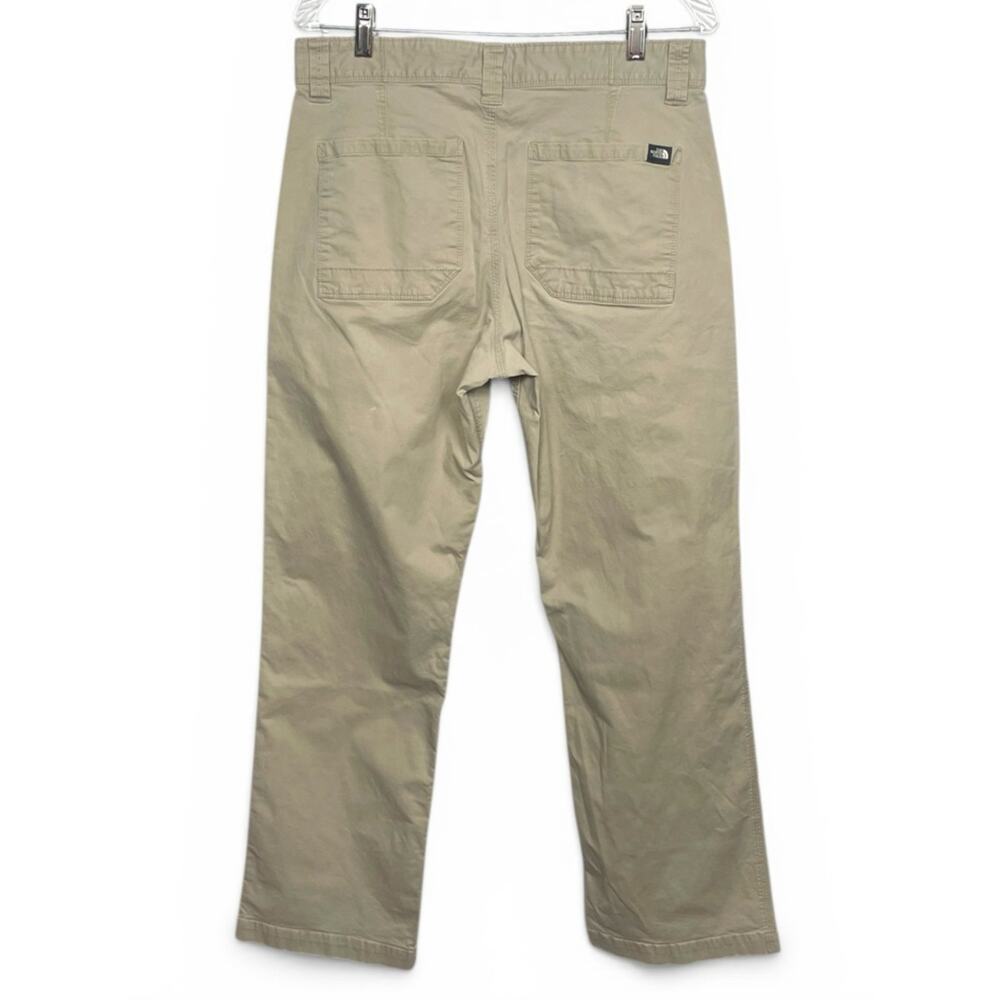 The North Face Men's Chino utility hiking Pants in Light Khaki size 32